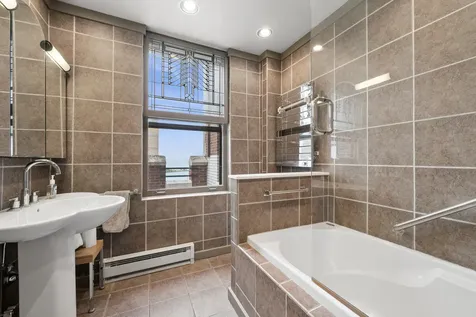 1120 North Lake Shore Drive Chicago IL 60611