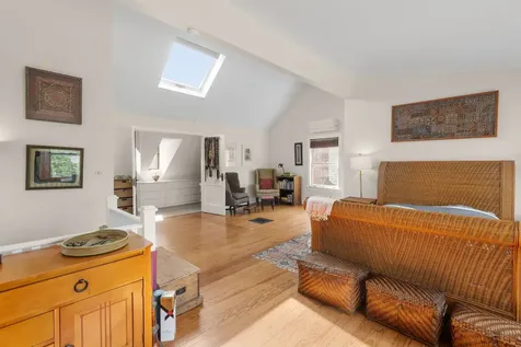 5415 North Wayne Avenue Chicago IL 60640