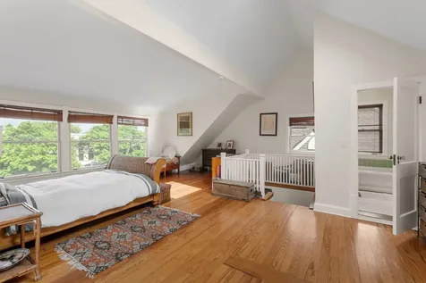 5415 North Wayne Avenue Chicago IL 60640