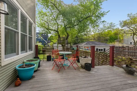 5415 North Wayne Avenue Chicago IL 60640