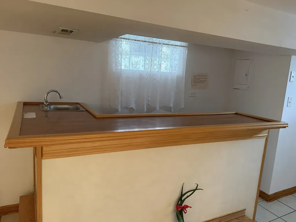 5705 South Nottingham Avenue Chicago IL 60638