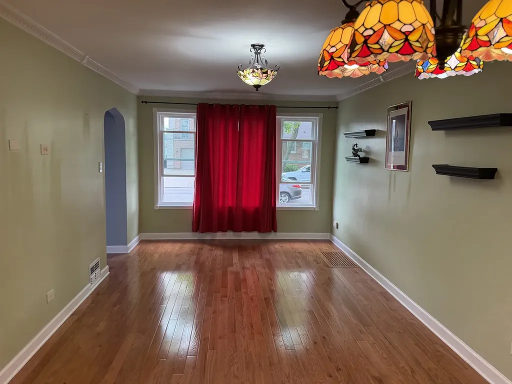 5705 South Nottingham Avenue Chicago IL 60638