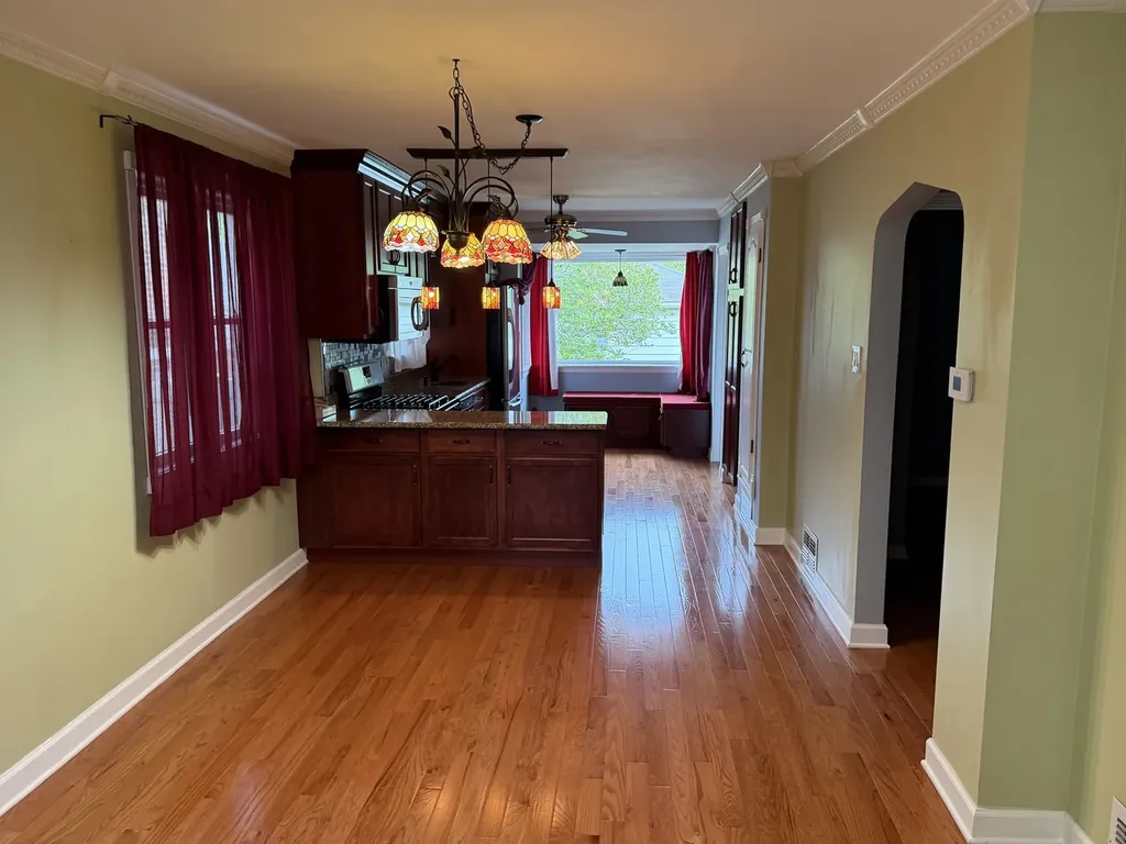 5705 South Nottingham Avenue Chicago IL 60638