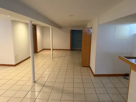 5705 South Nottingham Avenue Chicago IL 60638