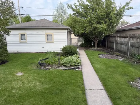 5705 South Nottingham Avenue Chicago IL 60638