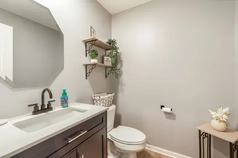 15027 West Quincy Circle Manhattan IL 60442