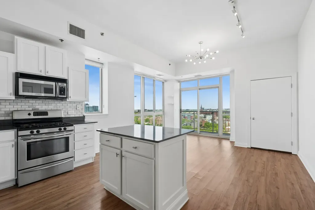 230 West Division Street Chicago IL 60610