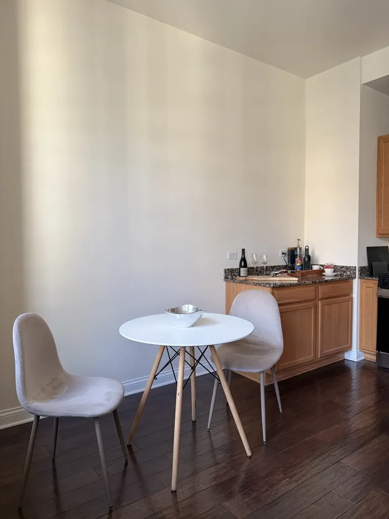 8 West Monroe Street Chicago IL 60603