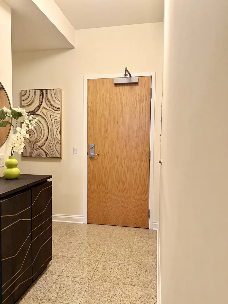 8 West Monroe Street Chicago IL 60603