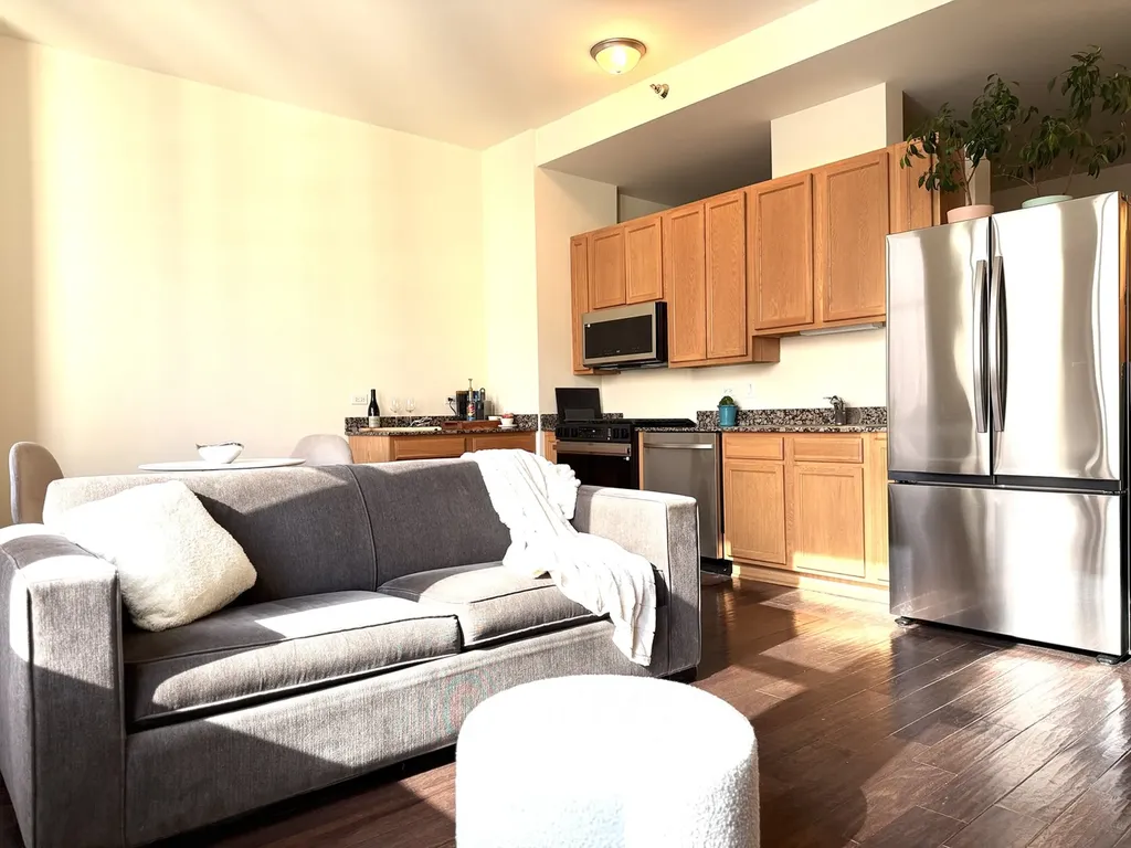 8 West Monroe Street Chicago IL 60603
