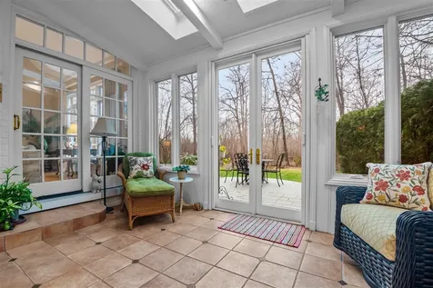 852 Gloucester Crossing Lake Forest IL 60045