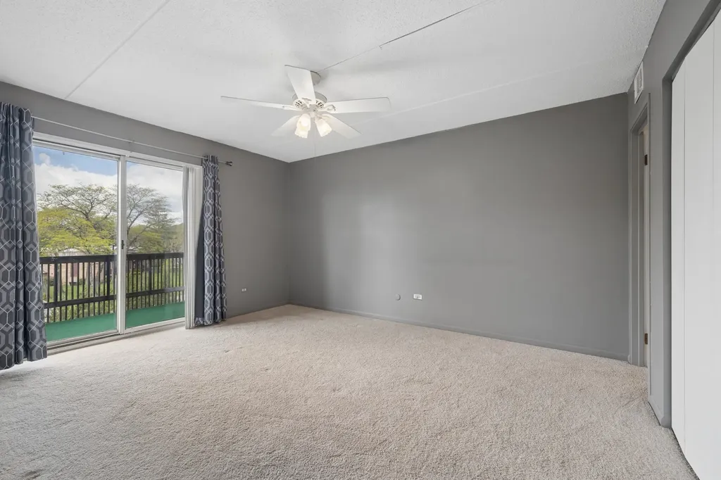 8025 Woodglen Lane Downers Grove IL 60516