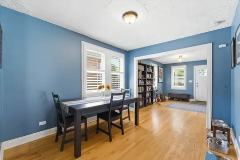 2125 Emerson Street Evanston IL 60201