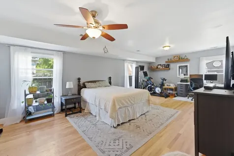 2125 Emerson Street Evanston IL 60201