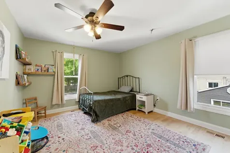 2125 Emerson Street Evanston IL 60201