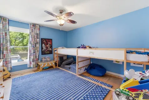 2125 Emerson Street Evanston IL 60201