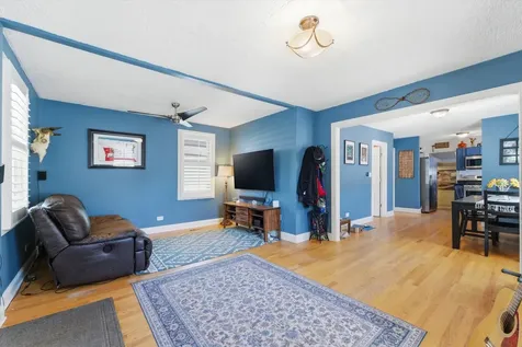 2125 Emerson Street Evanston IL 60201