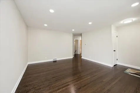 8759 Mobile Avenue Oak Lawn IL 60453