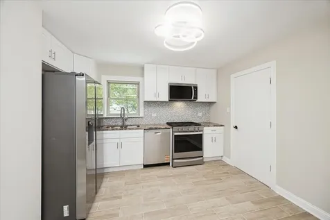 8759 Mobile Avenue Oak Lawn IL 60453