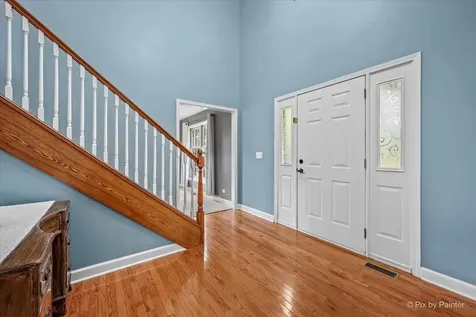 810 Woodridge Trail Mchenry IL 60050