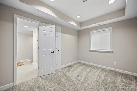 810 Woodridge Trail Mchenry IL 60050