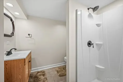 810 Woodridge Trail Mchenry IL 60050