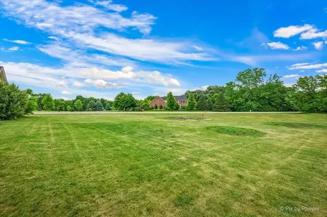 810 Woodridge Trail Mchenry IL 60050