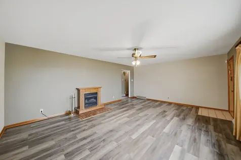 34078 1800 North Avenue Arlington IL 61312