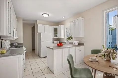 255 Charlotte Court Cary IL 60013