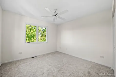 255 Charlotte Court Cary IL 60013