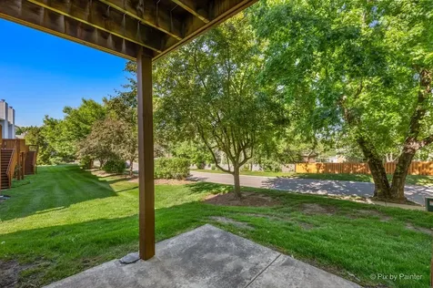 255 Charlotte Court Cary IL 60013