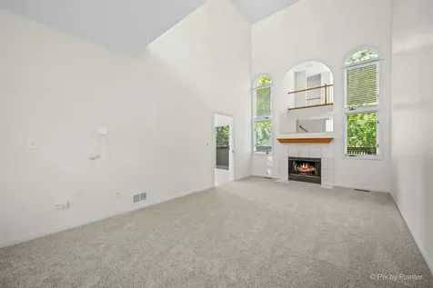 255 Charlotte Court Cary IL 60013