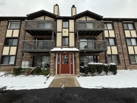 259 Stoneybrook Lane Bloomingdale IL 60108