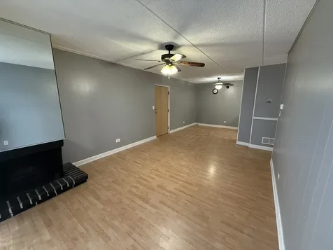 259 Stoneybrook Lane Bloomingdale IL 60108