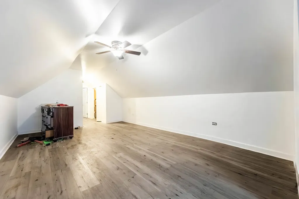 5205 South Wood Street Chicago IL 60609