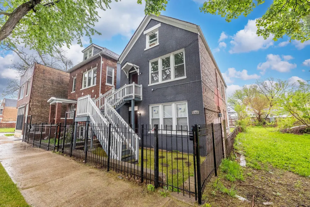 5205 South Wood Street Chicago IL 60609