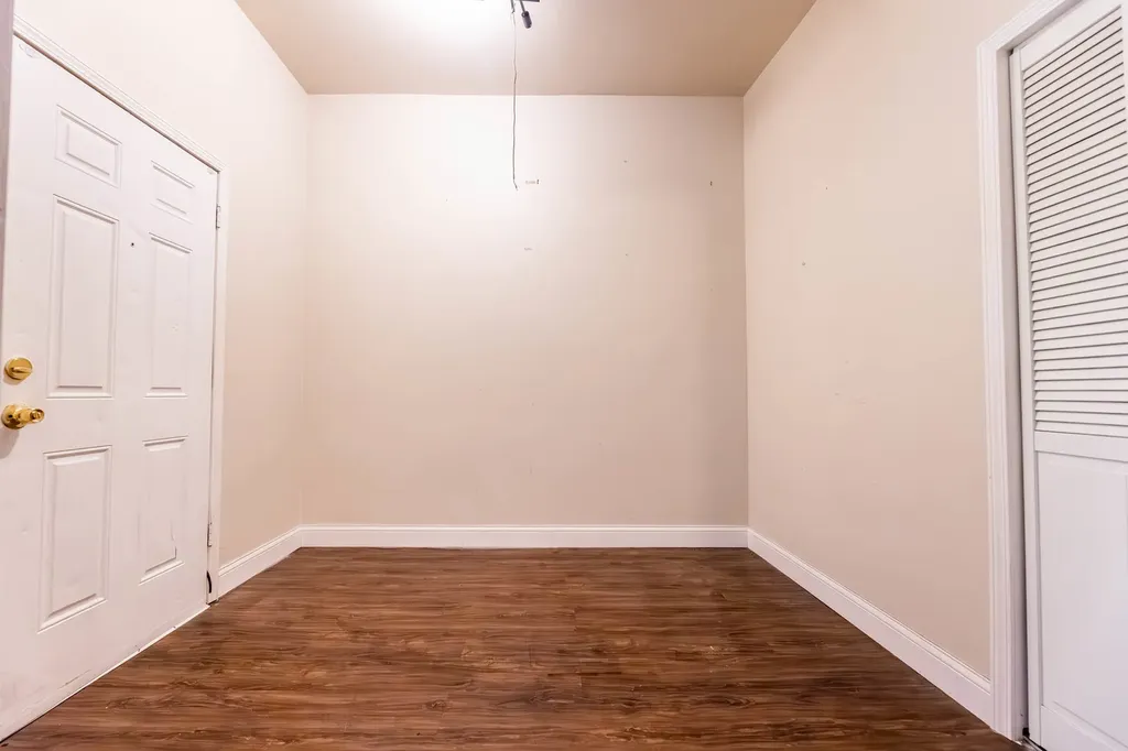 5205 South Wood Street Chicago IL 60609