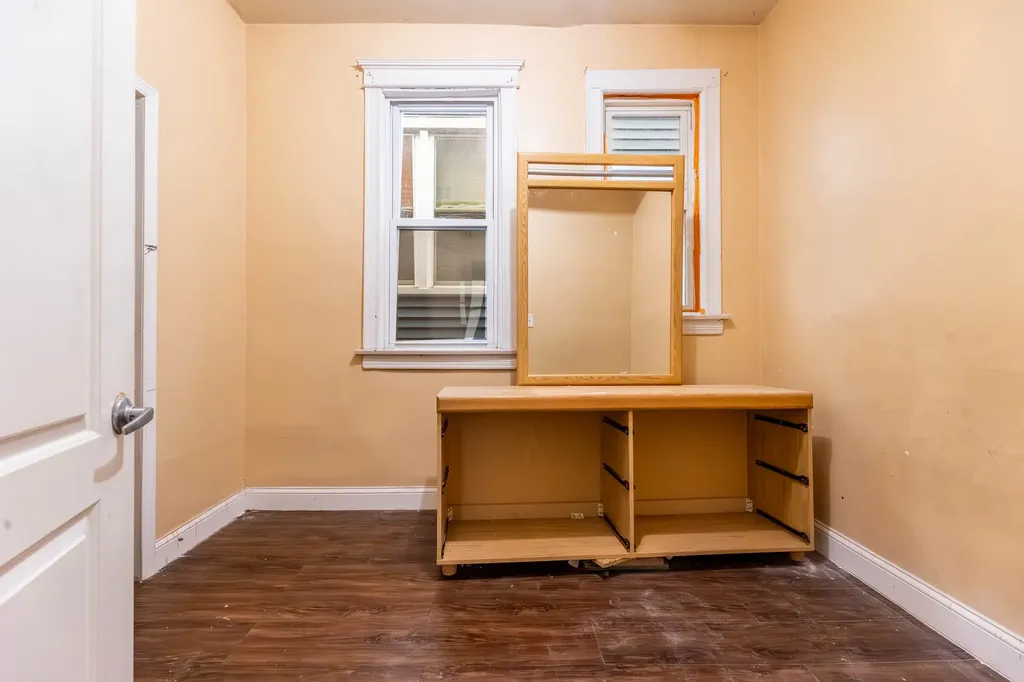 5205 South Wood Street Chicago IL 60609