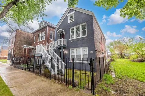5205 South Wood Street Chicago IL 60609