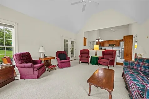 16 Glengarry Lane Sugar Grove IL 60554