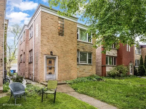 2630 West Estes Avenue Chicago IL 60645