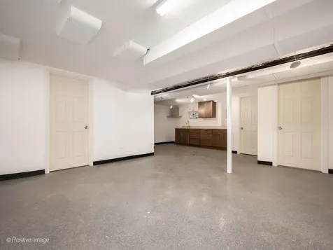 2630 West Estes Avenue Chicago IL 60645