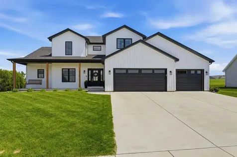 2516 Piney Run Bloomington IL 61705