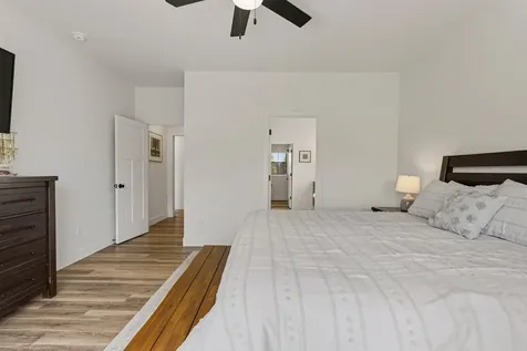 2516 Piney Run Bloomington IL 61705