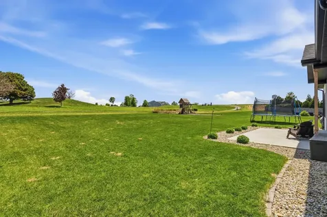 2516 Piney Run Bloomington IL 61705