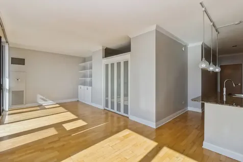 210 South Desplaines Street Chicago IL 60661