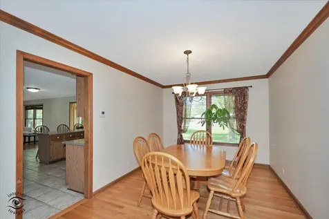 11515 Ellwood Greens Road Genoa IL 60135
