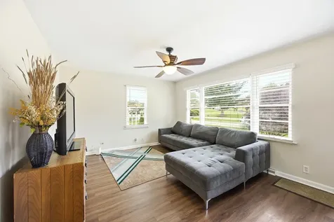 1112 Spruce Street Lake In The Hills IL 60156