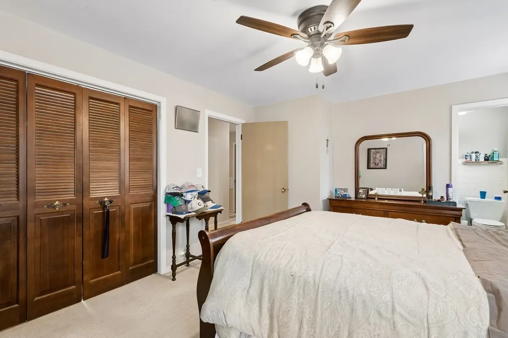 2225 West Touhy Avenue Chicago IL 60645
