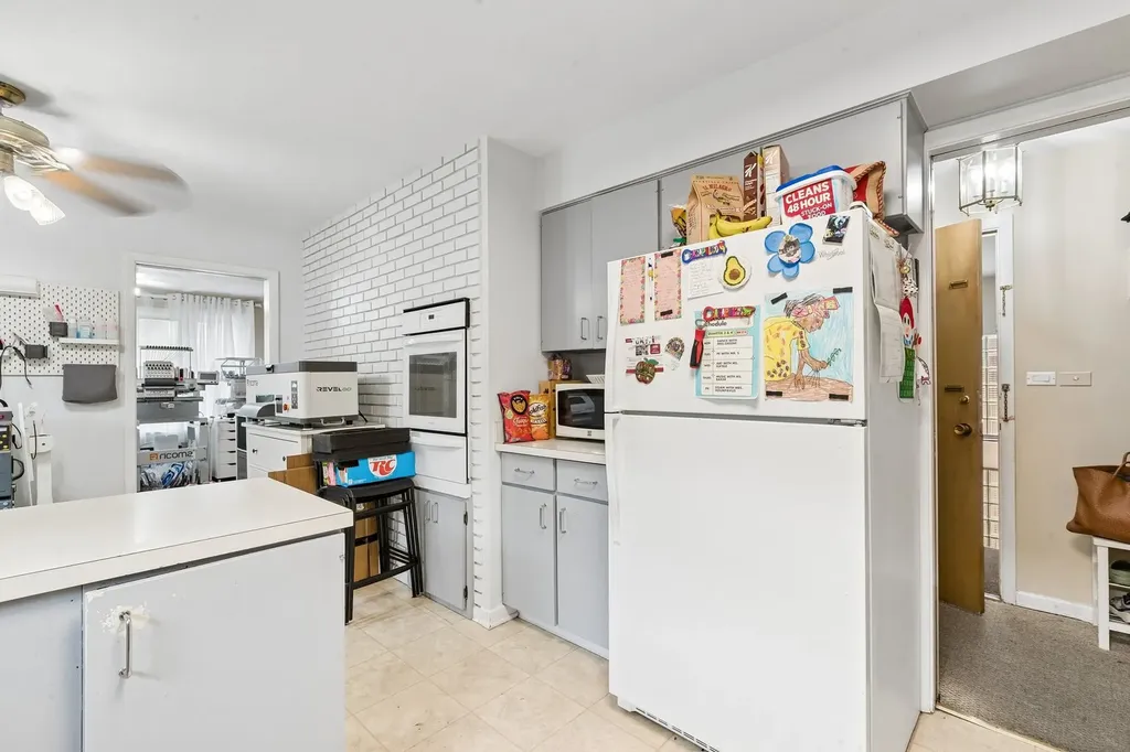 2225 West Touhy Avenue Chicago IL 60645